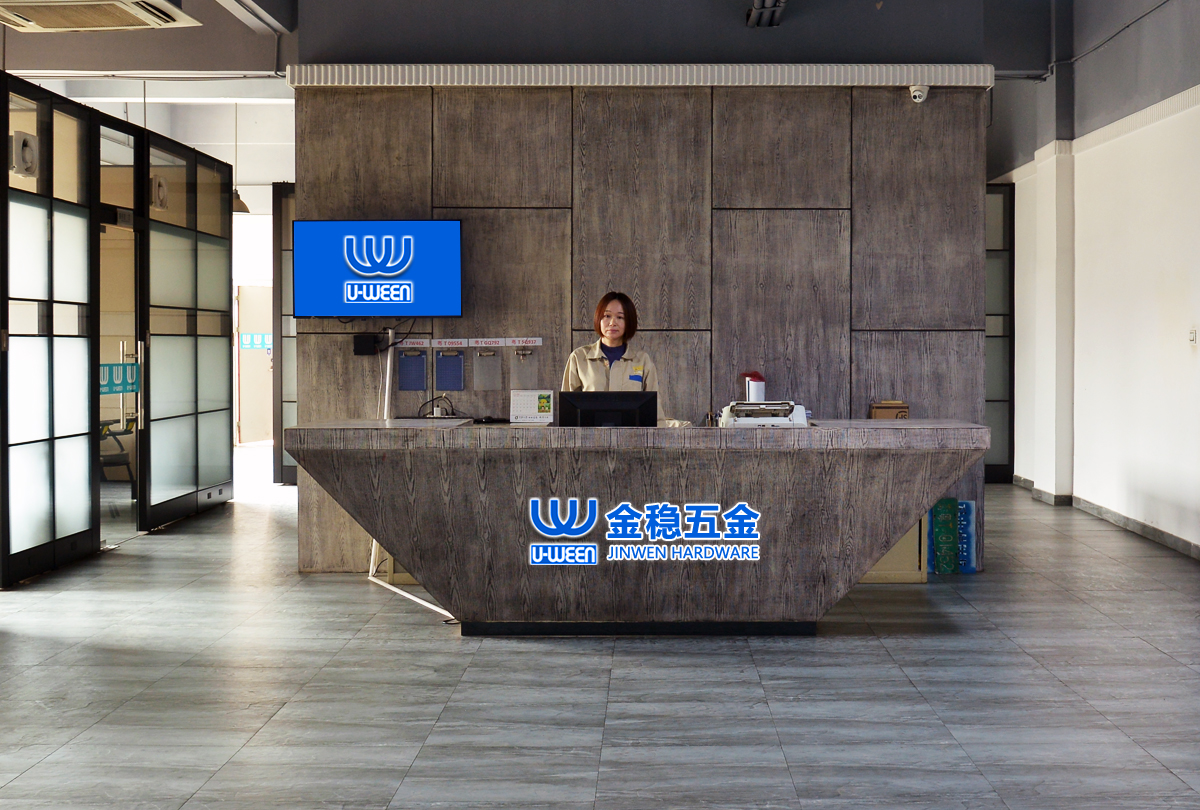 伊人天天玩五金